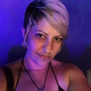 Meet your Posher, Layli